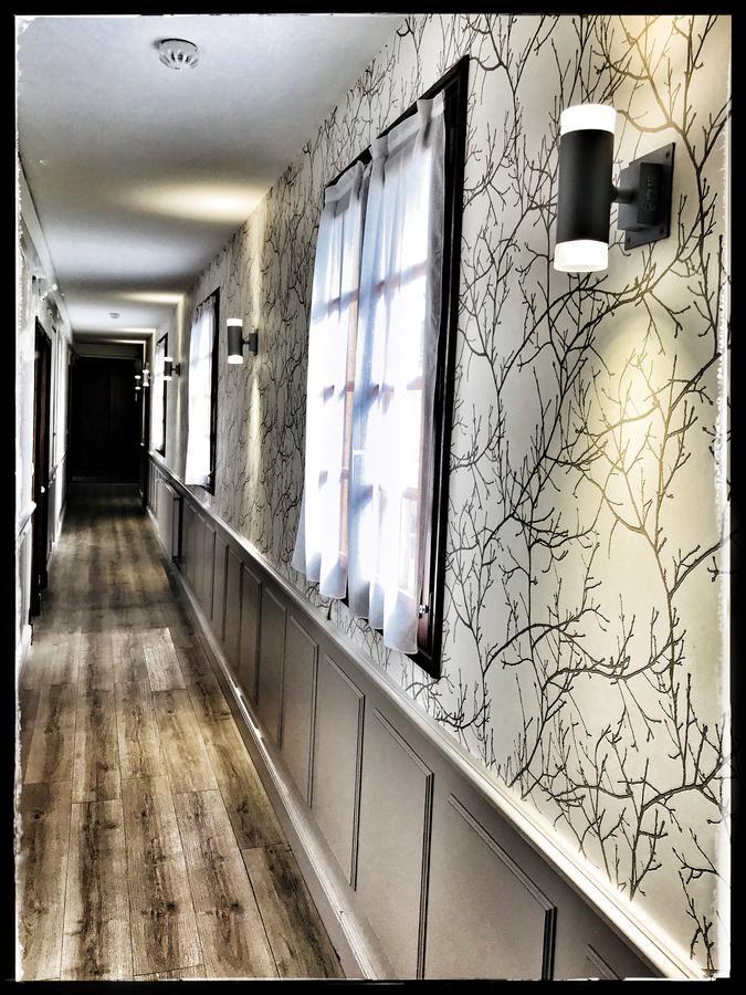 Logis Hotel La Foret Senonches Exterior photo